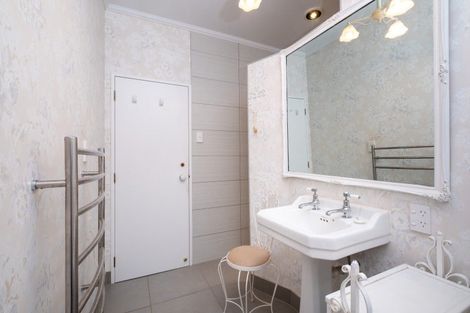 Photo of property in 4 Te Puna Place, Havelock North, 4130