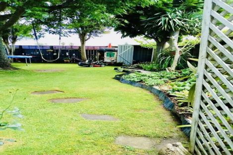Photo of property in 11 Hikurangi Street, Te Atatu Peninsula, Auckland, 0610