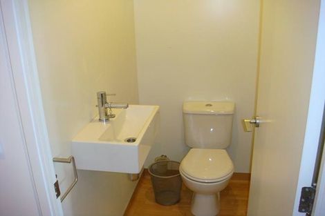 Photo of property in Empire Apartments, 1327/21 Whitaker Place, Grafton, Auckland, 1010