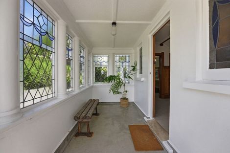 Photo of property in 6 Ridge Lane, New Plymouth, 4310