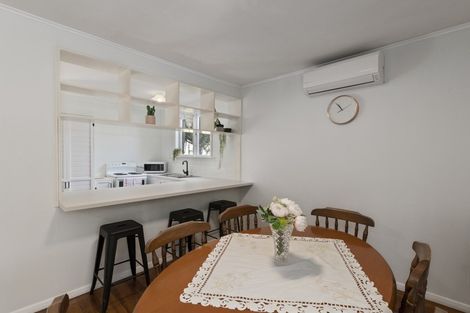 Photo of property in 24 Alexander Road, Raumati Beach, Paraparaumu, 5032