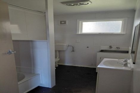 Photo of property in 2/15 Puriri Street, Wainuiomata, Lower Hutt, 5014
