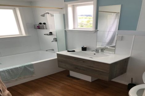 Photo of property in 4 Tui Road, Raumati Beach, Paraparaumu, 5032