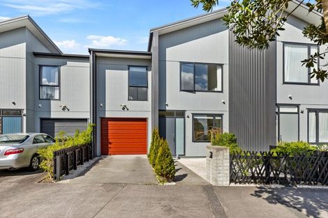 Photo of property in 33 Wallace Road, Hobsonville, Auckland, 0616