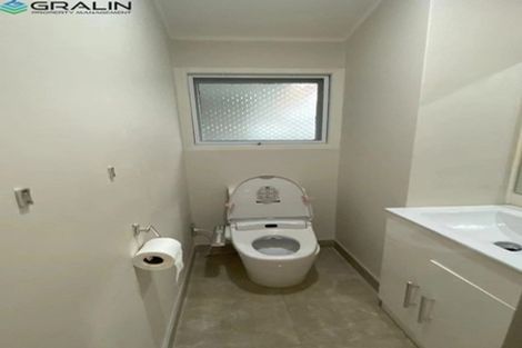 Photo of property in 9 Stanaway Street, Hillcrest, Auckland, 0627