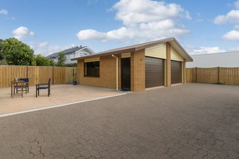 Photo of property in 269 Beach Road, Matua, Tauranga, 3110