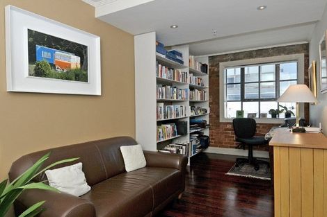 Photo of property in 11/20 Egmont Street, Te Aro, Wellington, 6011