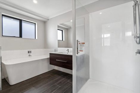 Photo of property in 18 Herbert Oldham Road, Pokeno, 2402