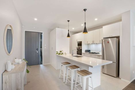 Photo of property in 52b Tawhiti Road, Pukekohe, 2120