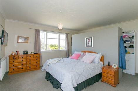 Photo of property in 8a Bristow Street, Saint Johns Hill, Whanganui, 4501