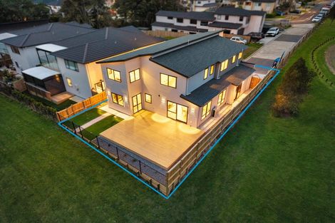 Photo of property in 2f Hughs Way, Flat Bush, Auckland, 2019