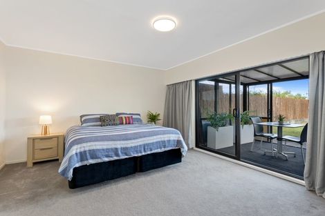 Photo of property in 2/38 Walter Street, Hauraki, Auckland, 0622