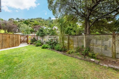 Photo of property in 3 Oak Avenue, Paremata, Porirua, 5024