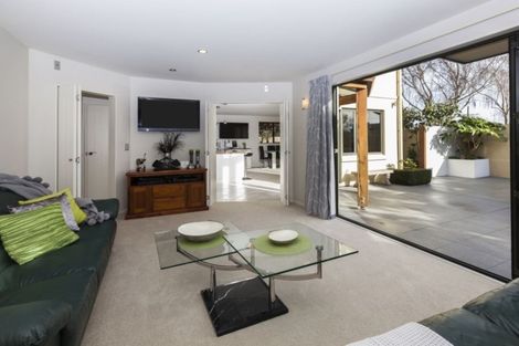 Photo of property in 4 Ryeland Avenue, Ilam, Christchurch, 8041