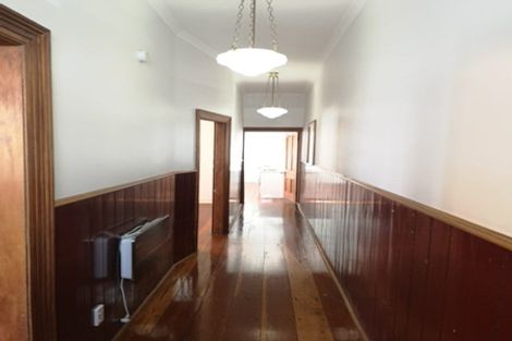 Photo of property in 132 Brougham Street, Mount Victoria, Wellington, 6011