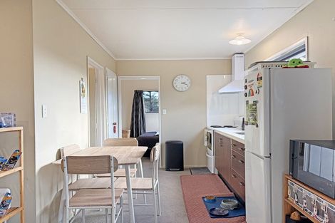 Photo of property in 32 Kirkland Street, Green Island, Dunedin, 9018