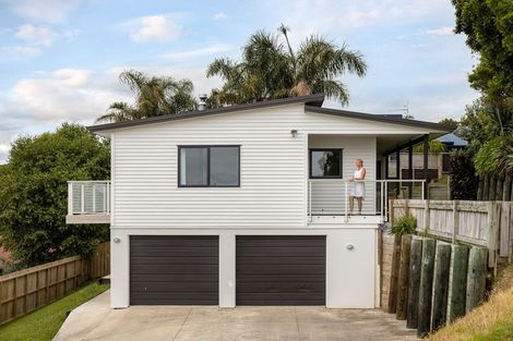 Photo of property in 32b Waipuna Grove, Welcome Bay, Tauranga, 3112