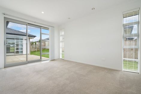 Photo of property in 21 Pyne Crescent, Pokeno, 2402