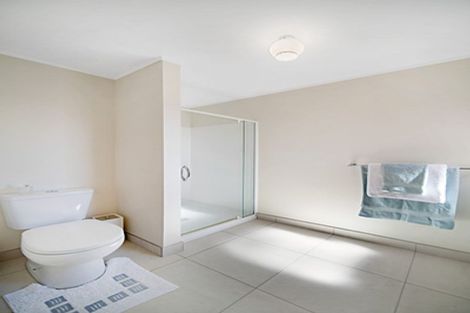 Photo of property in 35 William Bryan Drive, Half Moon Bay, Auckland, 2012