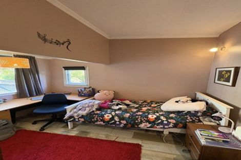 Photo of property in 67 Greenacres Street, Macandrew Bay, Dunedin, 9014