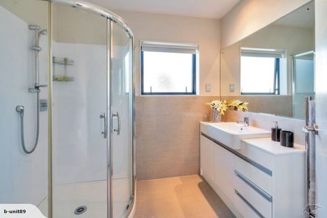 Photo of property in 16 Cityview Place, Massey, Auckland, 0614