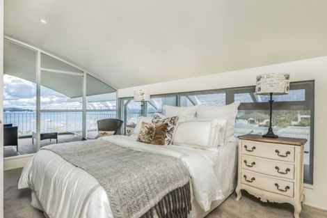 Photo of property in 20 Courtneys, West Harbour, Auckland, 0618