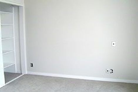 Photo of property in Halsey Apartments At Lighter Quay, 506/77 Halsey Street, Auckland Central, Auckland, 1010