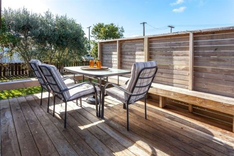 Photo of property in 215 Hauturu Street, Whangamata, 3620