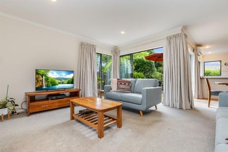 Photo of property in 17b Drake Street, Howick, Auckland, 2014
