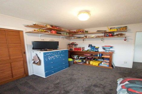 Photo of property in 1/26 Marlborough Street, Silverstream, Upper Hutt, 5019