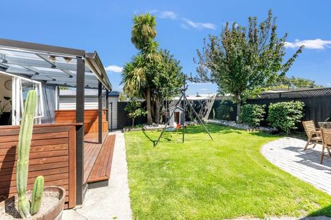 Photo of property in 62 Northcote Road, Northcote, Christchurch, 8052