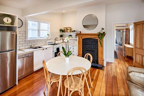 Photo of property in 18 Beach Street, Petone, Lower Hutt, 5012