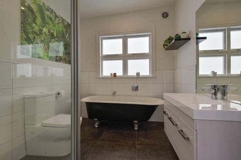 Photo of property in 51 Arthur Street, Onehunga, Auckland, 1061