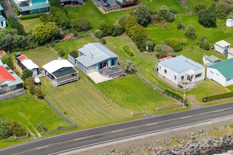 Photo of property in 63 Hokianga Harbour Drive, Opononi, Kaikohe, 0473