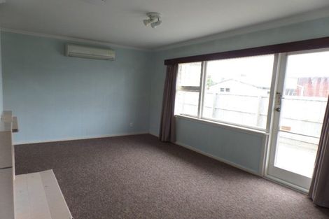 Photo of property in 39 Hounslow Street, Ilam, Christchurch, 8041