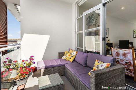 Photo of property in 3/306 Evans Bay Parade, Hataitai, Wellington, 6021