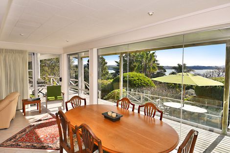 Photo of property in 103 Ridge Road, Howick, Auckland, 2014