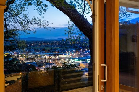 Photo of property in 26 Cameron Road, Bluff Hill, Napier, 4110