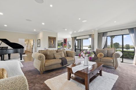 Photo of property in 45e Arana Drive, Karaka, Papakura, 2578