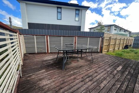 Photo of property in 2a Johnston Grove, Taita, Lower Hutt, 5011