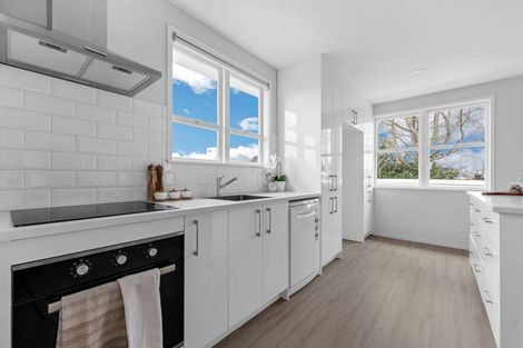 Photo of property in 7 Cooper Place, Papakura, 2110