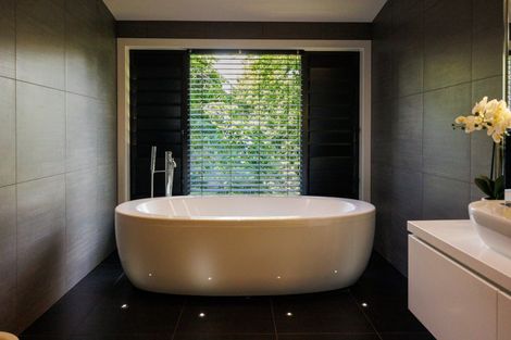 Photo of property in 27a Phoenix Avenue, Hokowhitu, Palmerston North, 4410