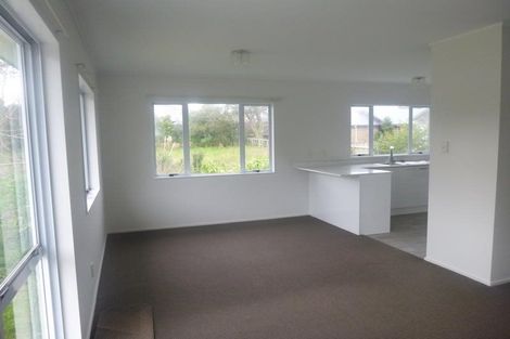 Photo of property in 2/30 Forest Hill Road, Henderson, Auckland, 0612
