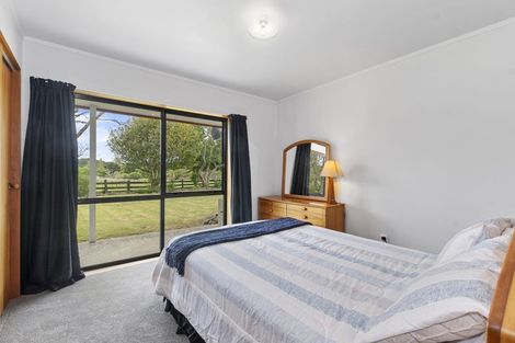 Photo of property in 80 Pataua Road North, Whareora, Whangarei, 0175