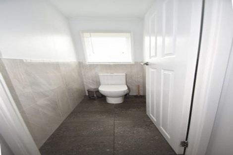 Photo of property in 26 Jaemont Avenue, Te Atatu South, Auckland, 0610