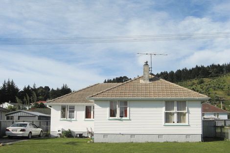 Photo of property in 19 Belfast Crescent, Kaiti, Gisborne, 4010