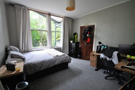 Photo of property in 140 Glenmore Street, Northland, Wellington, 6012