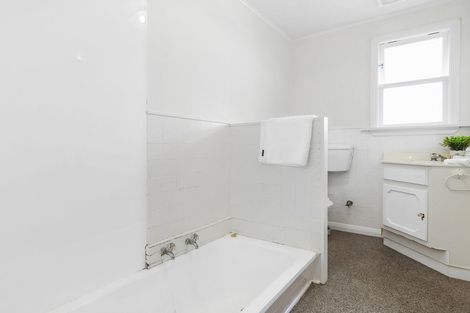 Photo of property in 60 Koremata Street, Green Island, Dunedin, 9018