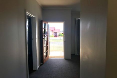 Photo of property in 4/207 Miller Street, Hastings, 4122