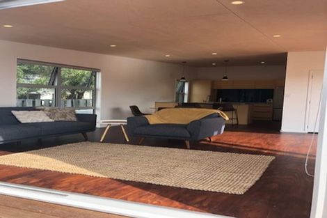 Photo of property in 8b Ngatai Road, Otumoetai, Tauranga, 3110